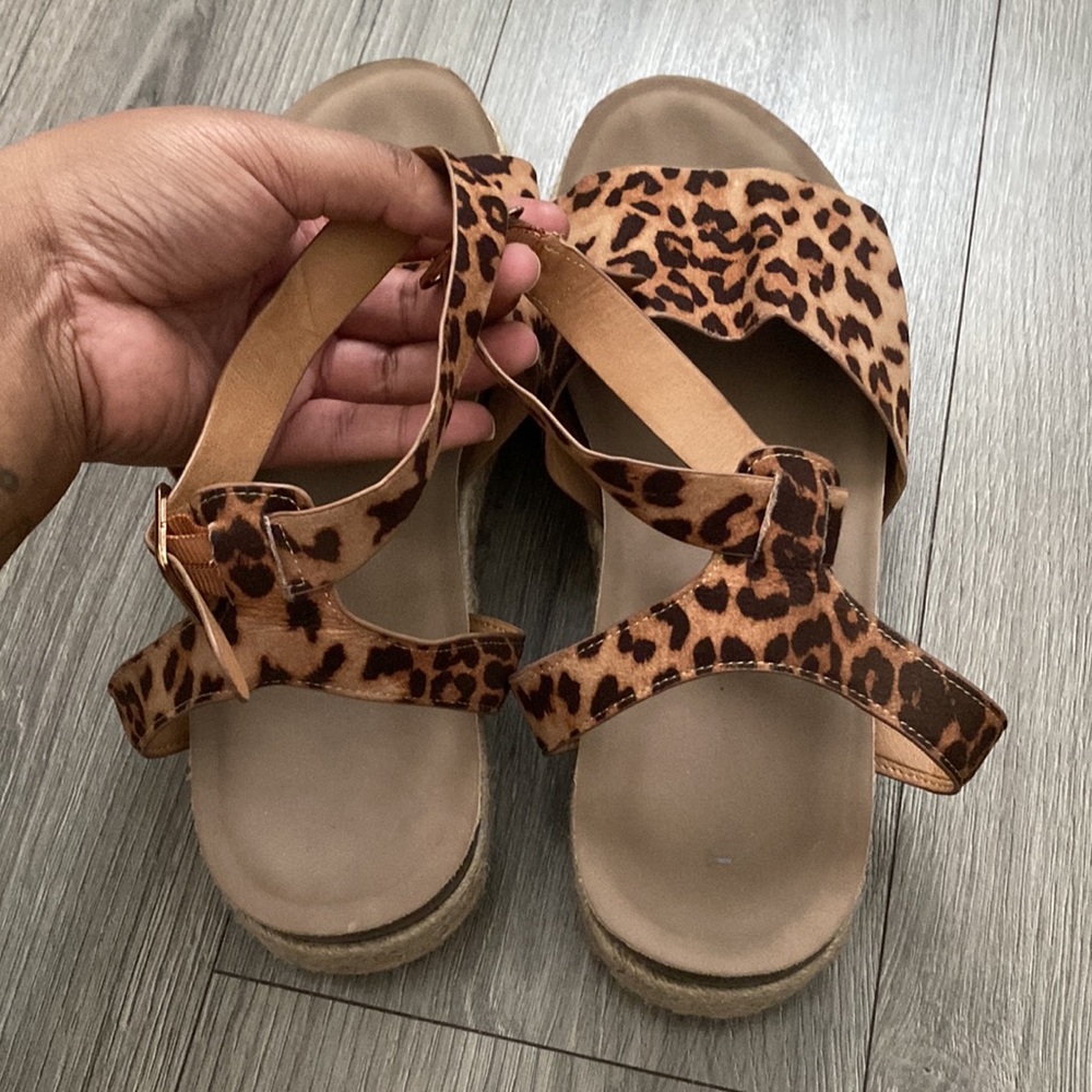 TORRID Platform Sandal - Picture 8 of 13
